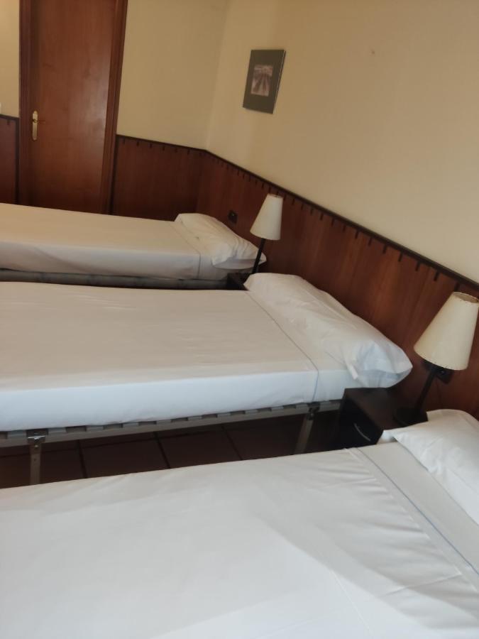 Hostal Tastavins Penarroya De Tastavins Екстер'єр фото