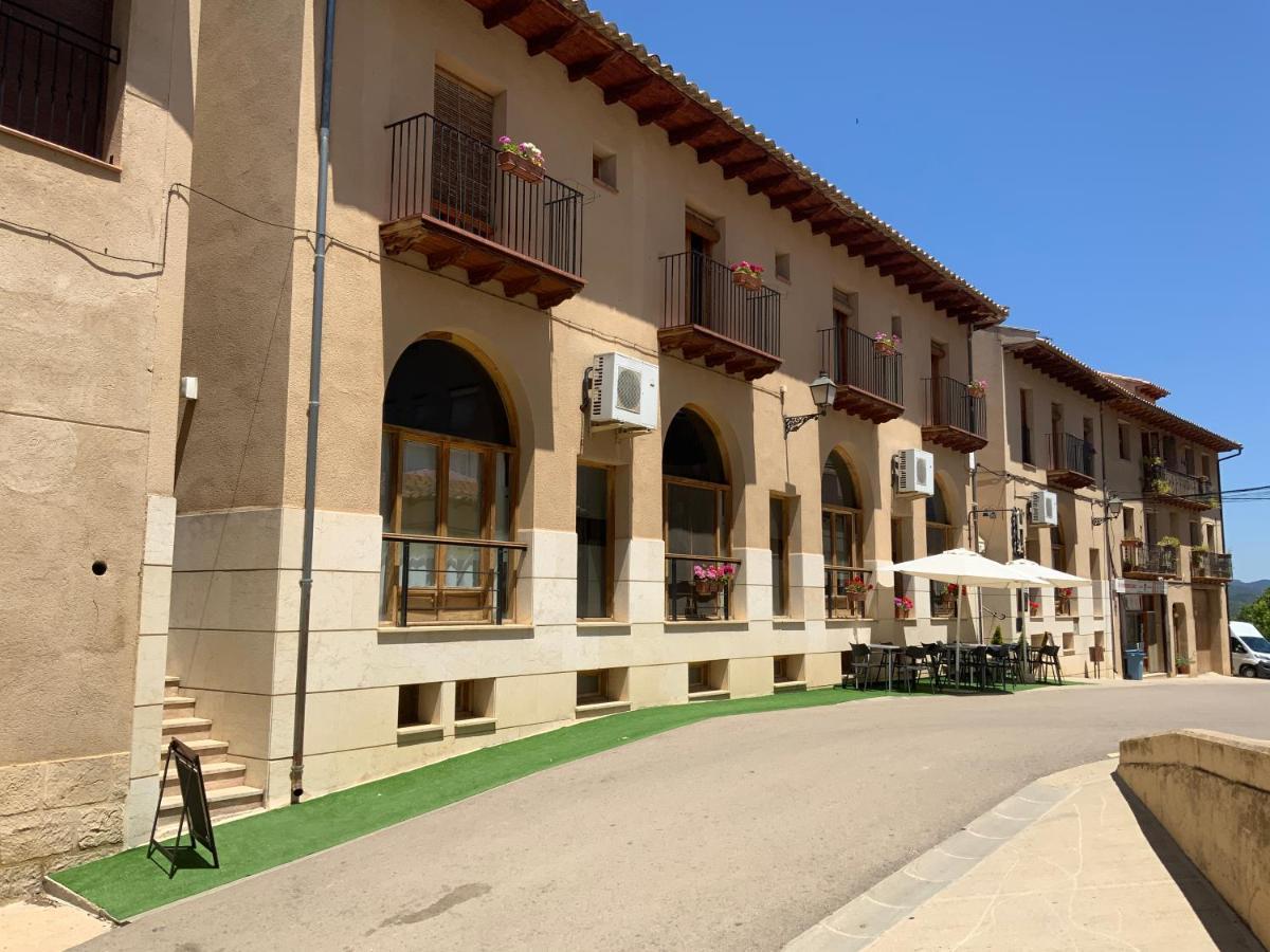 Hostal Tastavins Penarroya De Tastavins Екстер'єр фото